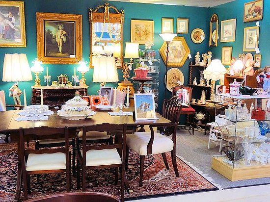 Avonlea Antiques & Interiors